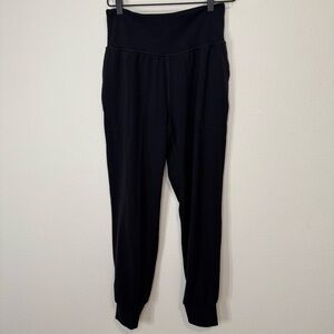 Athleta Salutation Joggers - M